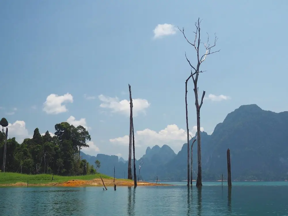 Cheow Lan Lake