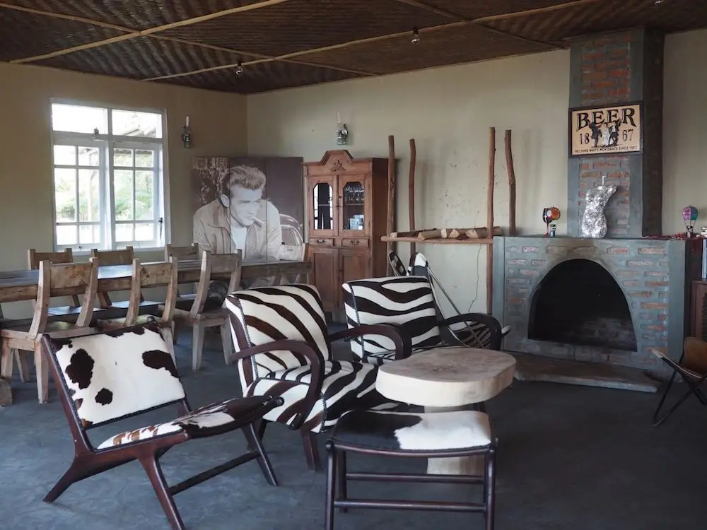 The dining area at Villa Manulalu