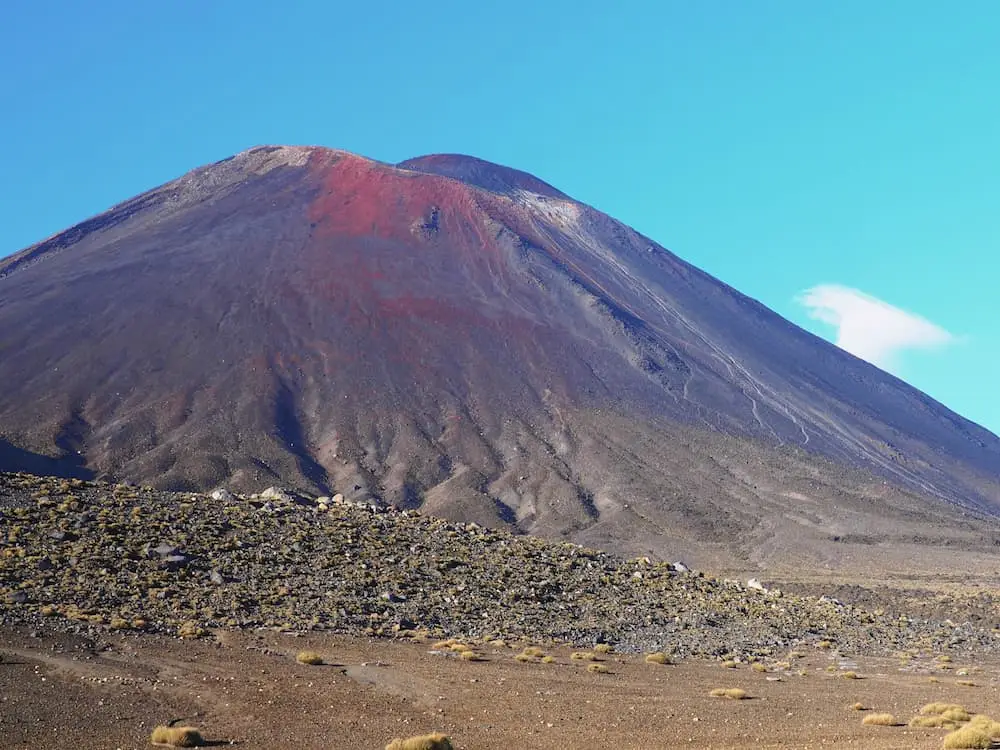 Mount Ngauruhoe in the sunshine - Tongariro Alpine Crossing
