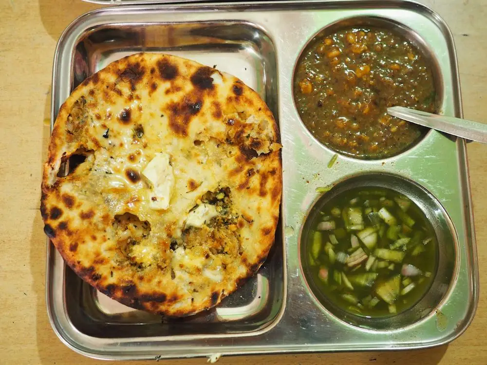 Amritsari Kulcha with chickpea curry and chutney