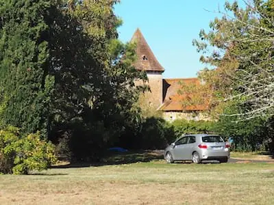 LES CONSTANCIES housesit.
