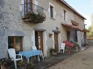 PAYROUX housesit