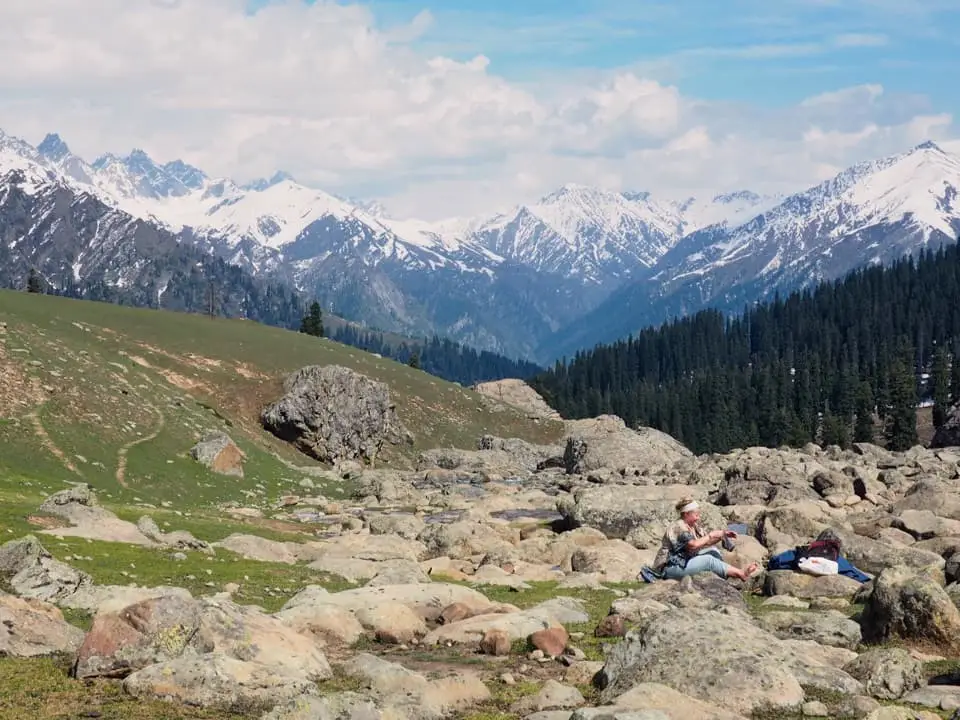 Hiking in the Kashmir Valley, India