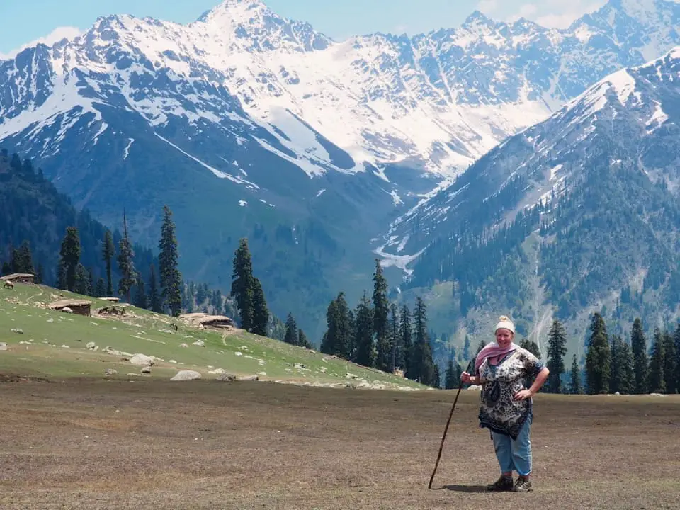 Hiking in the Kashmir Valley