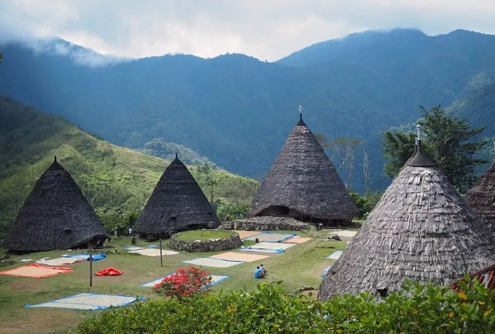 All Aboard The Last Cement Truck To Wae Rebo