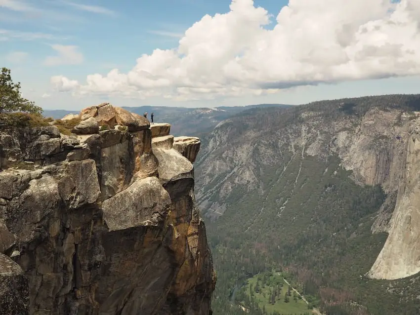 Taft Point, Yosemite Valley