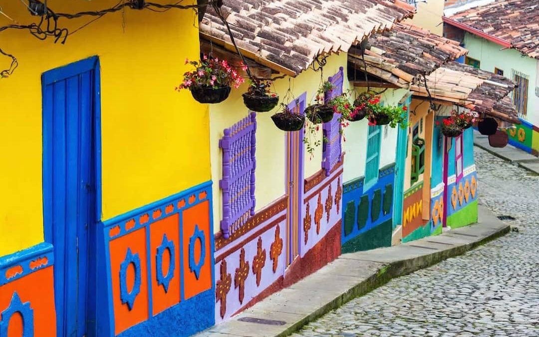 Exploring Guatape – Colombia’s Most Colourful Pueblo