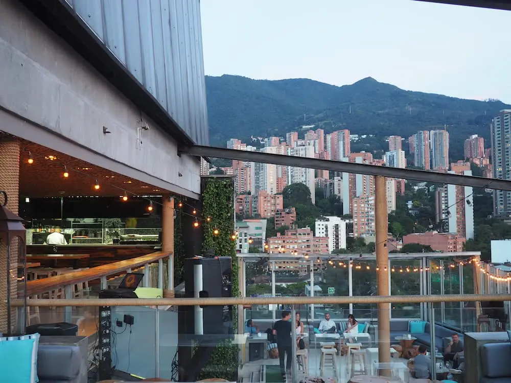 Envy Rooftop Bar, Park Lleras.