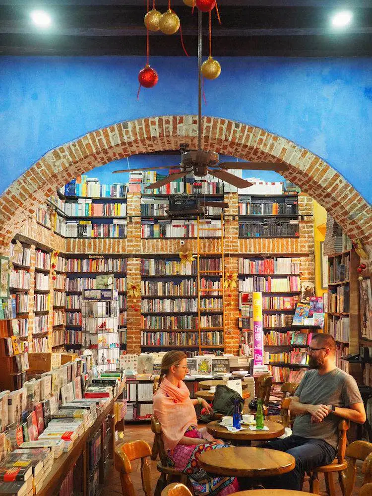 Abacus Books & Coffee Shop