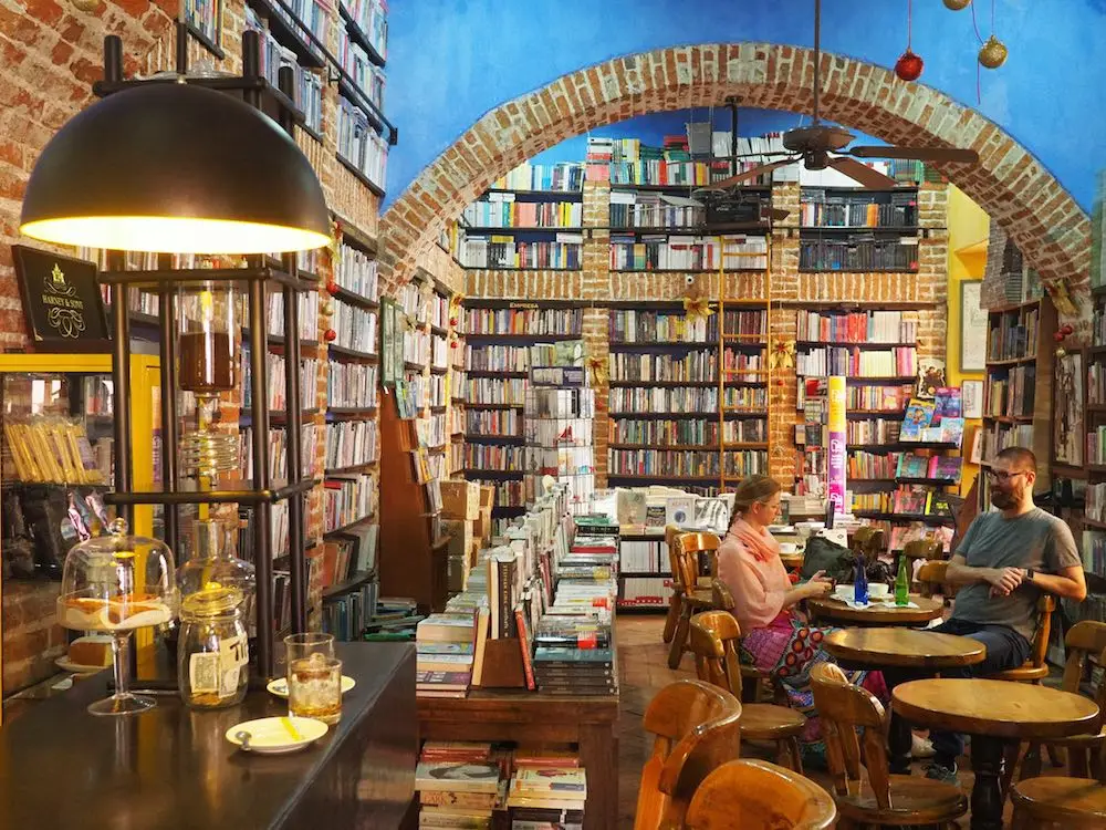 Abacus Books & Coffee Shop