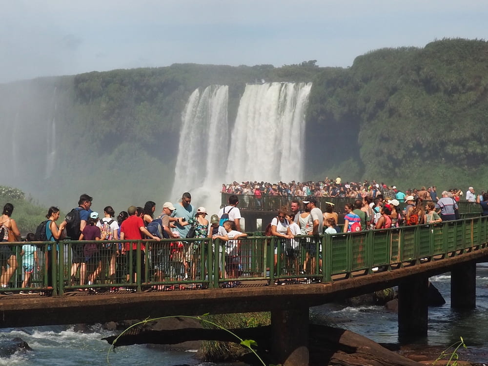 Garganta del Diablo viewing bridge on the Brazilian side