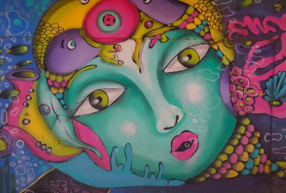 Discover Valparaiso And Its Amazing Street Art