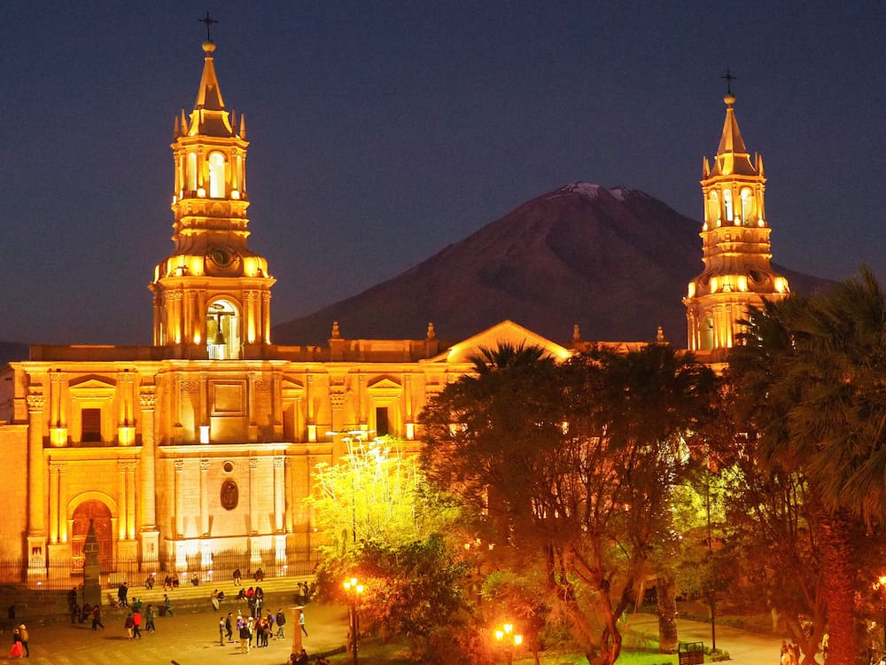 Arequipa's cathedral lit up at night