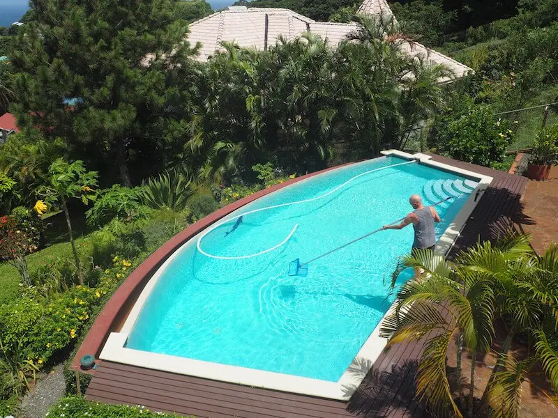 St Vincent housesit