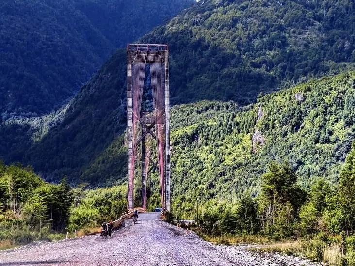 "Puente Yelcho" by Miradortigre is licensed under CC BY-NC 2.0 Puente Yelcho