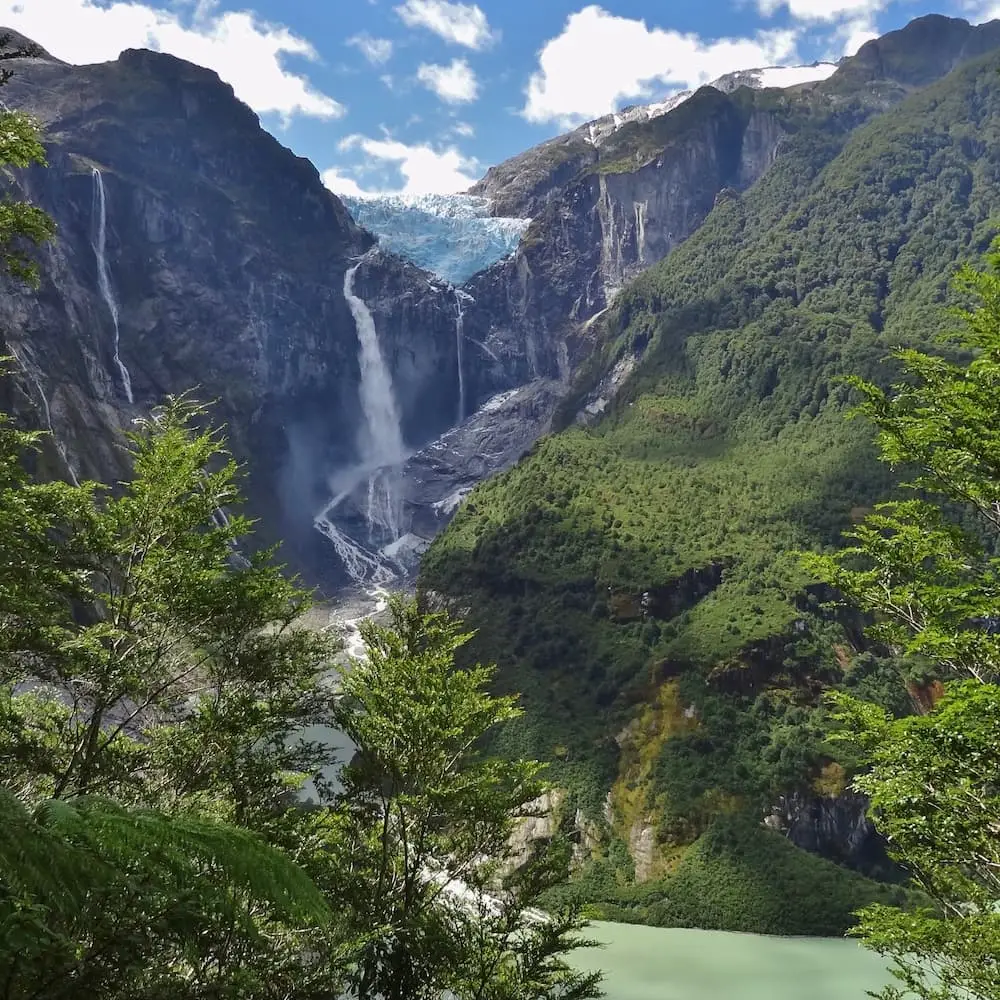"Queulat" by Mgarafulic1 is licensed under CC BY-SA 4.0 The Hanging Glacier at Parque Nacional Queulat