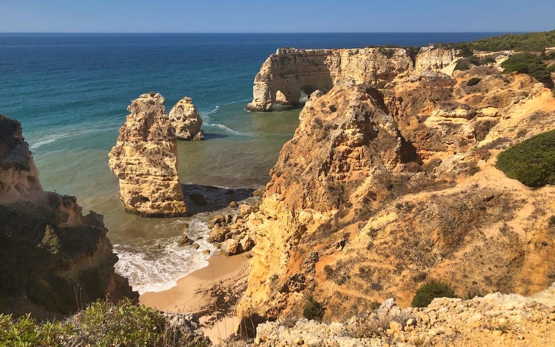 8 Exquisite Algarve Beaches For You To Try