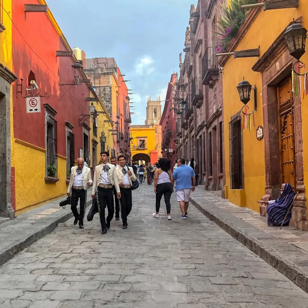 Mariachis