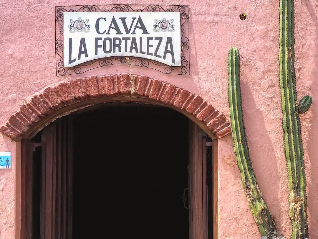 Entrance to La Fortaleza's car bar