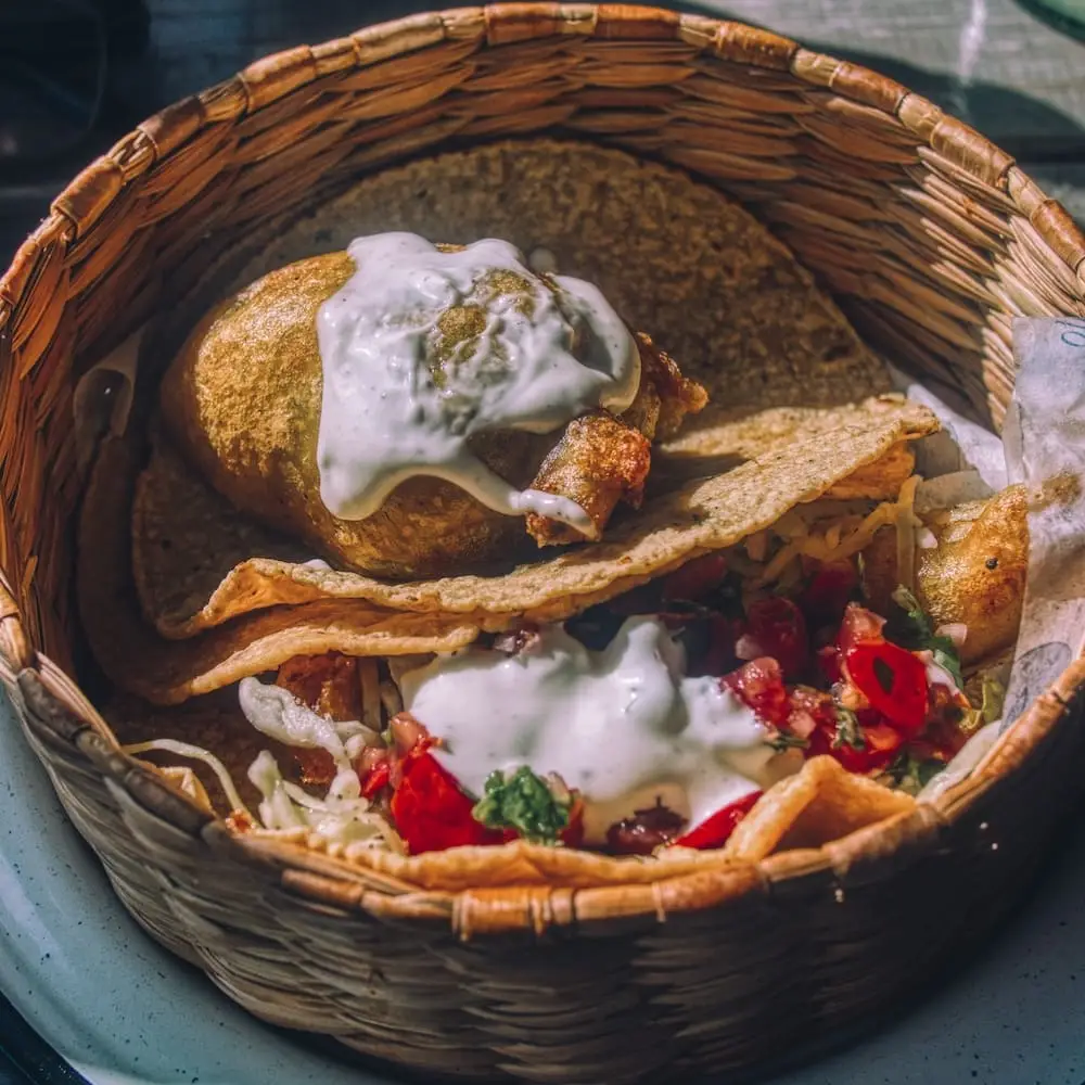 Different types of tacos - pescado