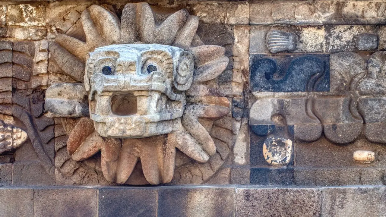Temple of Quetzalcóatl