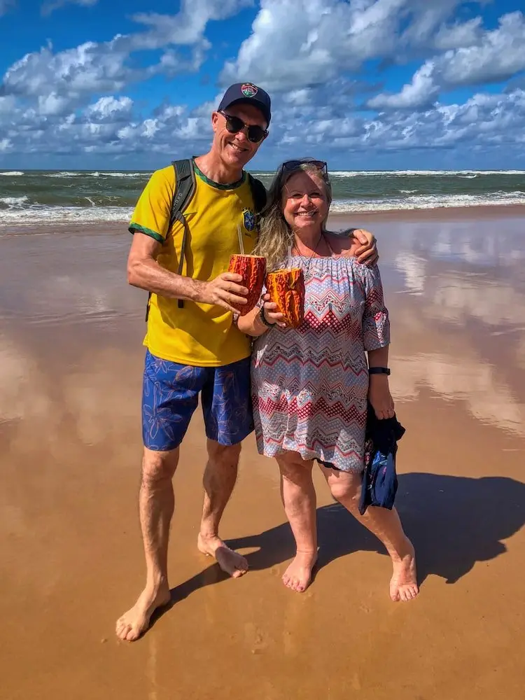 Ian and Nicky with their caipirinhas de cacao