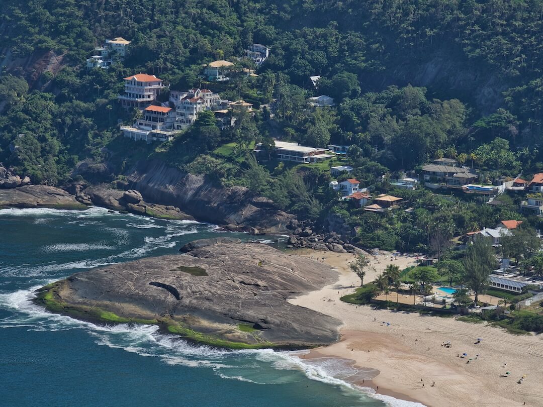 Costao de Itacoatiara - view of Itacoatiara Beach